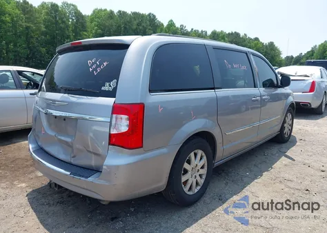2016 Chrysler Town & Country Touring from USA, damaged, VIN 2C4RC1BG0GR148177